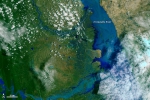 Let lear space by Landsat images of NASA during May to August 2015  ... Dry to Floods on the Irrawaddy, Myanmar...